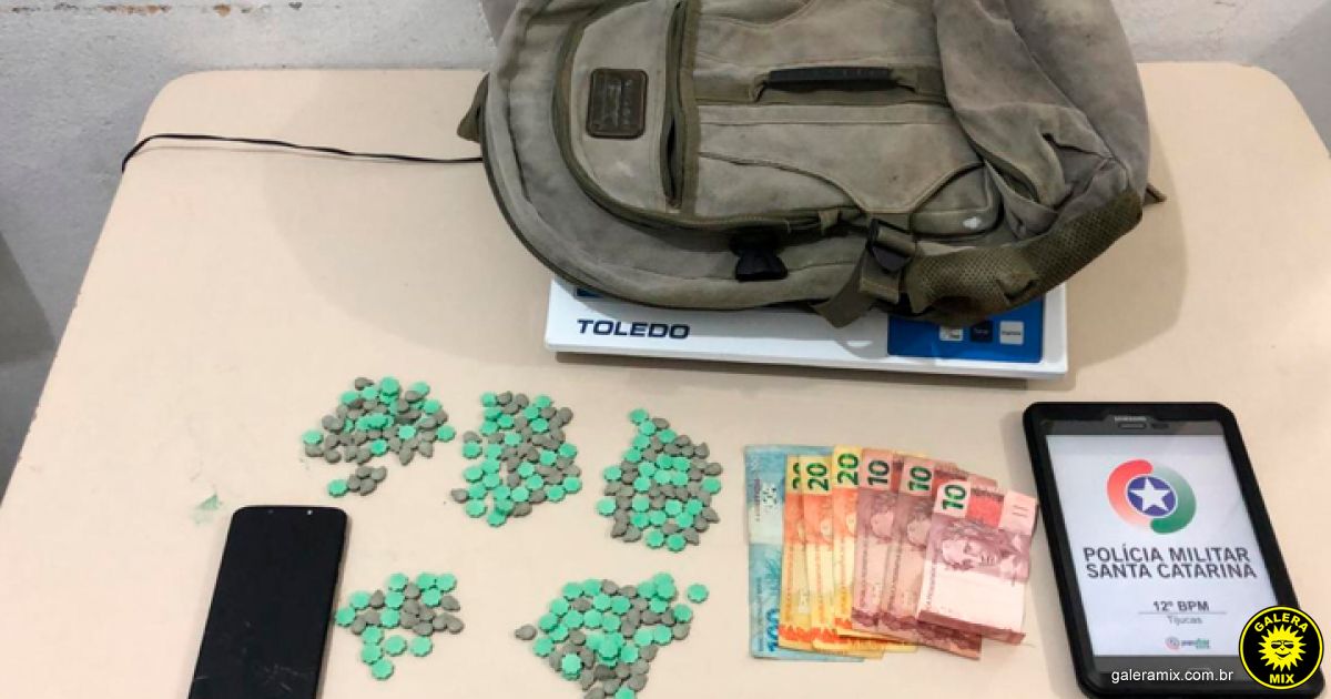 Jovem Flagrado Comercializando Comprimidos De Ecstasy Em Tijucas