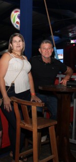 
<a style='margin-left: 5px;' class='btn btn-xs btn-social btn-facebook' href='https://www.facebook.com/sharer/sharer.php?u=https://galeramix.com.br/imagem/a162/800-800-90/conteudo/site_galerias/162/tijufest-2025-zeze-di-camargo-25.jpg' rel='popup' data-width='500' data-height='400'><i class='fa fa-facebook'></i>Compartilhar <span class='hidden-xs'>no Facebook</span>
</a> 
<a class='btn btn-default btn-xs' target='_blank' href='imagem/a162/800-800-90/conteudo/site_galerias/162/tijufest-2025-zeze-di-camargo-25.jpg'>
<span class='glyphicon glyphicon-cloud-download'></span> Salvar
</a>
