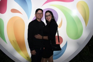 
<a style='margin-left: 5px;' class='btn btn-xs btn-social btn-facebook' href='https://www.facebook.com/sharer/sharer.php?u=https://galeramix.com.br/imagem/a162/800-800-90/conteudo/site_galerias/162/tijufest-2025-zeze-di-camargo-33.jpg' rel='popup' data-width='500' data-height='400'><i class='fa fa-facebook'></i>Compartilhar <span class='hidden-xs'>no Facebook</span>
</a> 
<a class='btn btn-default btn-xs' target='_blank' href='imagem/a162/800-800-90/conteudo/site_galerias/162/tijufest-2025-zeze-di-camargo-33.jpg'>
<span class='glyphicon glyphicon-cloud-download'></span> Salvar
</a>
