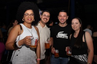 
<a style='margin-left: 5px;' class='btn btn-xs btn-social btn-facebook' href='https://www.facebook.com/sharer/sharer.php?u=https://galeramix.com.br/imagem/a162/800-800-90/conteudo/site_galerias/162/tijufest-2025-zeze-di-camargo-75.jpg' rel='popup' data-width='500' data-height='400'><i class='fa fa-facebook'></i>Compartilhar <span class='hidden-xs'>no Facebook</span>
</a> 
<a class='btn btn-default btn-xs' target='_blank' href='imagem/a162/800-800-90/conteudo/site_galerias/162/tijufest-2025-zeze-di-camargo-75.jpg'>
<span class='glyphicon glyphicon-cloud-download'></span> Salvar
</a>
