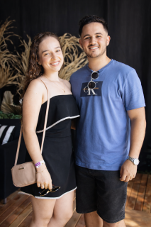 
                            <a style='margin-left: 5px;' class='btn btn-xs btn-social btn-facebook' href='https://www.facebook.com/sharer/sharer.php?u=https://galeramix.com.br/imagem/a163/800-800-90/conteudo/site_galerias/163/001gustavo-lima.png' rel='popup' data-width='500' data-height='400'><i class='fa fa-facebook'></i>Compartilhar <span class='hidden-xs'>no Facebook</span>
                        </a> 
                        <a class='btn btn-default btn-xs' target='_blank' href='imagem/a163/800-800-90/conteudo/site_galerias/163/001gustavo-lima.png'>
                            <span class='glyphicon glyphicon-cloud-download'></span> Salvar
                        </a>
                        