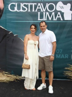 
<a style='margin-left: 5px;' class='btn btn-xs btn-social btn-facebook' href='https://www.facebook.com/sharer/sharer.php?u=https://galeramix.com.br/imagem/a163/800-800-90/conteudo/site_galerias/163/gustavo-lima-costelaco-junior-seco-galeramix-126.jpg' rel='popup' data-width='500' data-height='400'><i class='fa fa-facebook'></i>Compartilhar <span class='hidden-xs'>no Facebook</span>
</a> 
<a class='btn btn-default btn-xs' target='_blank' href='imagem/a163/800-800-90/conteudo/site_galerias/163/gustavo-lima-costelaco-junior-seco-galeramix-126.jpg'>
<span class='glyphicon glyphicon-cloud-download'></span> Salvar
</a>
