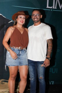 
<a style='margin-left: 5px;' class='btn btn-xs btn-social btn-facebook' href='https://www.facebook.com/sharer/sharer.php?u=https://galeramix.com.br/imagem/a163/800-800-90/conteudo/site_galerias/163/gustavo-lima-costelaco-junior-seco-galeramix-174.jpg' rel='popup' data-width='500' data-height='400'><i class='fa fa-facebook'></i>Compartilhar <span class='hidden-xs'>no Facebook</span>
</a> 
<a class='btn btn-default btn-xs' target='_blank' href='imagem/a163/800-800-90/conteudo/site_galerias/163/gustavo-lima-costelaco-junior-seco-galeramix-174.jpg'>
<span class='glyphicon glyphicon-cloud-download'></span> Salvar
</a>
