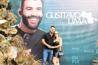 
<a style='margin-left: 5px;' class='btn btn-xs btn-social btn-facebook' href='https://www.facebook.com/sharer/sharer.php?u=https://galeramix.com.br/imagem/a163/800-800-90/conteudo/site_galerias/163/gustavo-lima-costelaco-junior-seco-galeramix-254.jpg' rel='popup' data-width='500' data-height='400'><i class='fa fa-facebook'></i>Compartilhar <span class='hidden-xs'>no Facebook</span>
</a> 
<a class='btn btn-default btn-xs' target='_blank' href='imagem/a163/800-800-90/conteudo/site_galerias/163/gustavo-lima-costelaco-junior-seco-galeramix-254.jpg'>
<span class='glyphicon glyphicon-cloud-download'></span> Salvar
</a>
