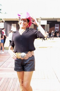 
<a style='margin-left: 5px;' class='btn btn-xs btn-social btn-facebook' href='https://www.facebook.com/sharer/sharer.php?u=https://galeramix.com.br/imagem/a163/800-800-90/conteudo/site_galerias/163/gustavo-lima-costelaco-junior-seco-galeramix-264.jpg' rel='popup' data-width='500' data-height='400'><i class='fa fa-facebook'></i>Compartilhar <span class='hidden-xs'>no Facebook</span>
</a> 
<a class='btn btn-default btn-xs' target='_blank' href='imagem/a163/800-800-90/conteudo/site_galerias/163/gustavo-lima-costelaco-junior-seco-galeramix-264.jpg'>
<span class='glyphicon glyphicon-cloud-download'></span> Salvar
</a>
