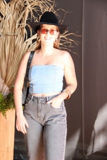 
<a style='margin-left: 5px;' class='btn btn-xs btn-social btn-facebook' href='https://www.facebook.com/sharer/sharer.php?u=https://galeramix.com.br/imagem/a163/800-800-90/conteudo/site_galerias/163/gustavo-lima-costelaco-junior-seco-galeramix-285.jpg' rel='popup' data-width='500' data-height='400'><i class='fa fa-facebook'></i>Compartilhar <span class='hidden-xs'>no Facebook</span>
</a> 
<a class='btn btn-default btn-xs' target='_blank' href='imagem/a163/800-800-90/conteudo/site_galerias/163/gustavo-lima-costelaco-junior-seco-galeramix-285.jpg'>
<span class='glyphicon glyphicon-cloud-download'></span> Salvar
</a>
