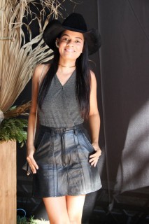 
<a style='margin-left: 5px;' class='btn btn-xs btn-social btn-facebook' href='https://www.facebook.com/sharer/sharer.php?u=https://galeramix.com.br/imagem/a163/800-800-90/conteudo/site_galerias/163/gustavo-lima-costelaco-junior-seco-galeramix-287.jpg' rel='popup' data-width='500' data-height='400'><i class='fa fa-facebook'></i>Compartilhar <span class='hidden-xs'>no Facebook</span>
</a> 
<a class='btn btn-default btn-xs' target='_blank' href='imagem/a163/800-800-90/conteudo/site_galerias/163/gustavo-lima-costelaco-junior-seco-galeramix-287.jpg'>
<span class='glyphicon glyphicon-cloud-download'></span> Salvar
</a>
