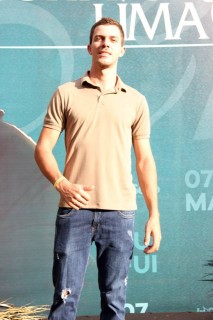 
<a style='margin-left: 5px;' class='btn btn-xs btn-social btn-facebook' href='https://www.facebook.com/sharer/sharer.php?u=https://galeramix.com.br/imagem/a163/800-800-90/conteudo/site_galerias/163/gustavo-lima-costelaco-junior-seco-galeramix-45.jpg' rel='popup' data-width='500' data-height='400'><i class='fa fa-facebook'></i>Compartilhar <span class='hidden-xs'>no Facebook</span>
</a> 
<a class='btn btn-default btn-xs' target='_blank' href='imagem/a163/800-800-90/conteudo/site_galerias/163/gustavo-lima-costelaco-junior-seco-galeramix-45.jpg'>
<span class='glyphicon glyphicon-cloud-download'></span> Salvar
</a>
