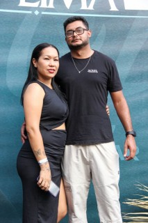 
<a style='margin-left: 5px;' class='btn btn-xs btn-social btn-facebook' href='https://www.facebook.com/sharer/sharer.php?u=https://galeramix.com.br/imagem/a163/800-800-90/conteudo/site_galerias/163/gustavo-lima-costelaco-junior-seco-galeramix-73.jpg' rel='popup' data-width='500' data-height='400'><i class='fa fa-facebook'></i>Compartilhar <span class='hidden-xs'>no Facebook</span>
</a> 
<a class='btn btn-default btn-xs' target='_blank' href='imagem/a163/800-800-90/conteudo/site_galerias/163/gustavo-lima-costelaco-junior-seco-galeramix-73.jpg'>
<span class='glyphicon glyphicon-cloud-download'></span> Salvar
</a>
