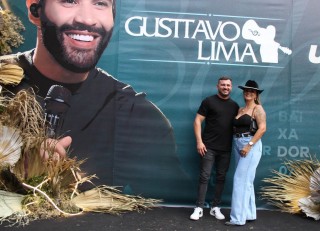 
<a style='margin-left: 5px;' class='btn btn-xs btn-social btn-facebook' href='https://www.facebook.com/sharer/sharer.php?u=https://galeramix.com.br/imagem/a163/800-800-90/conteudo/site_galerias/163/gustavo-lima-costelaco-junior-seco-galeramix-80.jpg' rel='popup' data-width='500' data-height='400'><i class='fa fa-facebook'></i>Compartilhar <span class='hidden-xs'>no Facebook</span>
</a> 
<a class='btn btn-default btn-xs' target='_blank' href='imagem/a163/800-800-90/conteudo/site_galerias/163/gustavo-lima-costelaco-junior-seco-galeramix-80.jpg'>
<span class='glyphicon glyphicon-cloud-download'></span> Salvar
</a>
